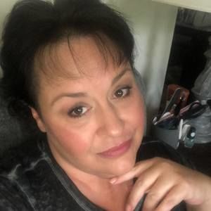 Meet your Posher, Stacy